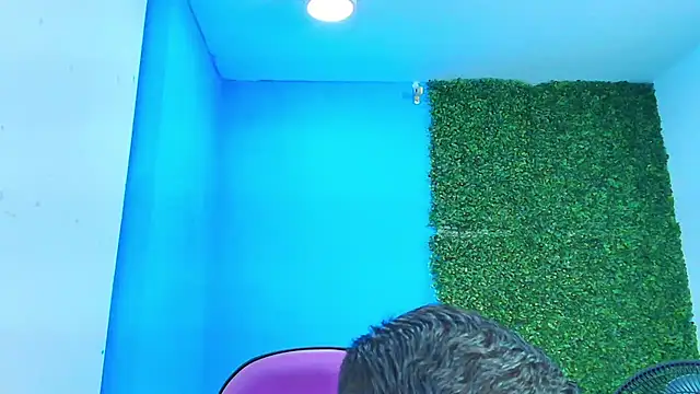 Snapshot of DEIBY_BABY chatting on February 15, 2025, 4:03 am DEIBY BABY online show from February 15, 2025, 4:03 am