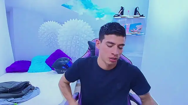 Snapshot of DEIBY_BABY chatting on November 27, 2025, 11:05 pm DEIBY BABY online show from November 27, 2025, 11:05 pm