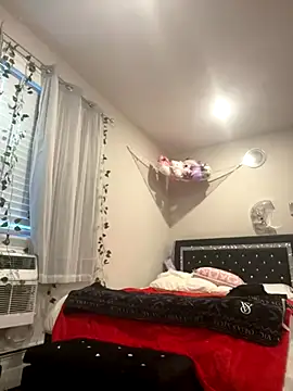 Snapshot of DominiqueX0 chatting on September 28, 2025, 6:48 pm DominiqueX0 online show from September 28, 2025, 6:48 pm