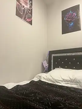 Snapshot of DominiqueX0 chatting on September 20, 2025, 5:12 am DominiqueX0 online show from September 20, 2025, 5:12 am