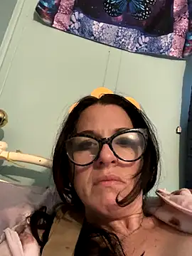 Snapshot of DominiqueX0 chatting on November 20, 2025, 2:18 pm DominiqueX0 online show from November 20, 2025, 2:18 pm