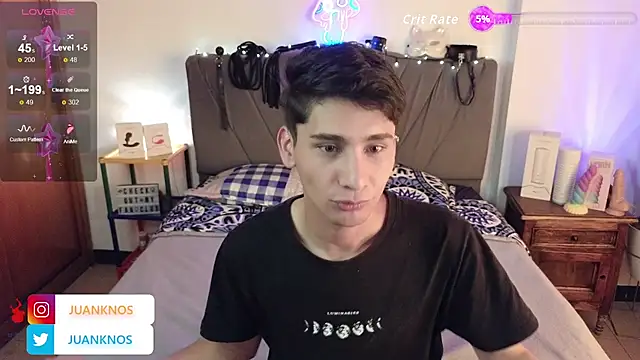 by pandora online show from October 2, 2025, 9:07 pm