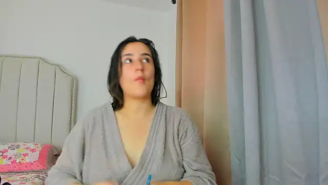 Hanna86 online show from February 15, 2026, 5:01 pm