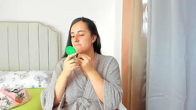 Hanna86 online show from March 28, 2026, 4:08 pm