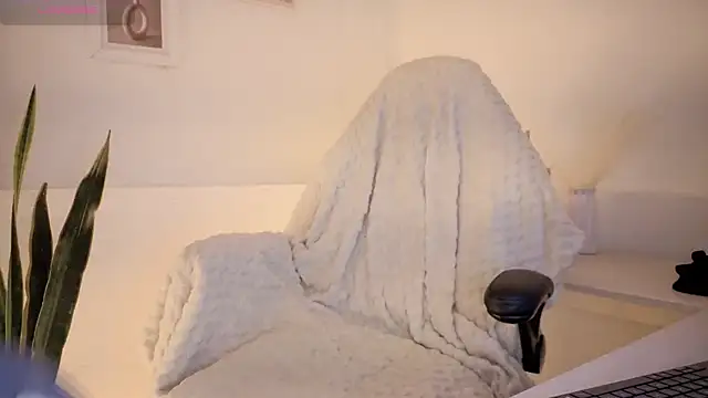 NebetColin online show from March 27, 2026, 7:59 pm