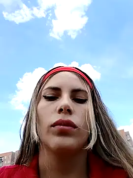 Snapshot of Misscata1106 chatting on November 12, 2025, 4:44 pm Misscata1106 online show from November 12, 2025, 4:44 pm