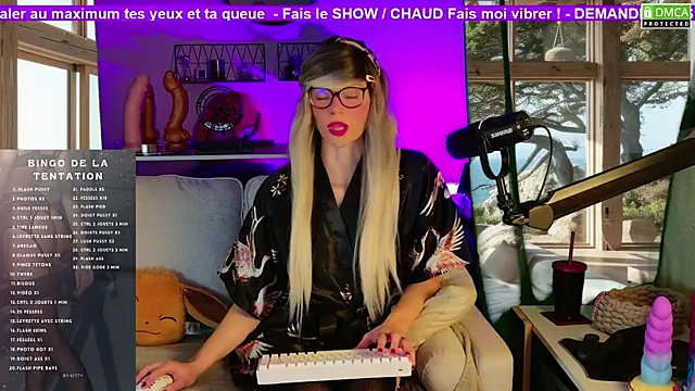 Snapshot of Kittychatte chatting on November 23, 2025, 10:58 am Kittychatte online show from November 23, 2025, 10:58 am