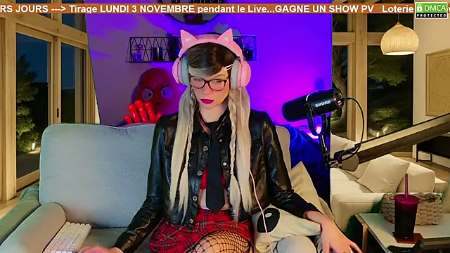 Snapshot of Kittychatte chatting on November 3, 2025, 9:07 pm Kittychatte online show from November 3, 2025, 9:07 pm