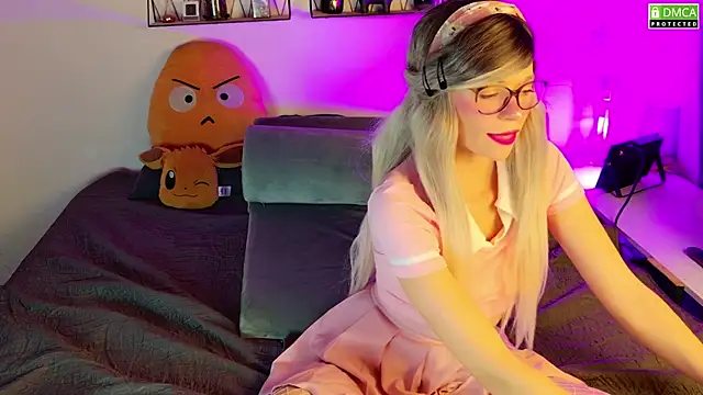 Snapshot of Kittychatte chatting on November 24, 2025, 9:26 pm Kittychatte online show from November 24, 2025, 9:26 pm