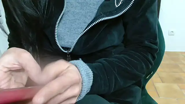 Snapshot of patatinahot87 chatting on January 17, 2026, 5:38 pm patatinahot87 online show from January 17, 2026, 5:38 pm