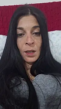 Snapshot of patatinahot87 chatting on February 18, 2026, 7:43 pm patatinahot87 online show from February 18, 2026, 7:43 pm