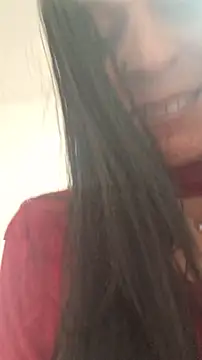 patatinahot87 online show from April 9, 2026, 2:45 pm