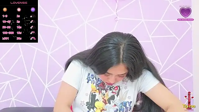 Snapshot of altheamoore chatting on November 10, 2025, 10:37 pm altheamoore online show from November 10, 2025, 10:37 pm