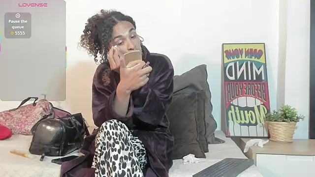 StefanyMiler online show from February 6, 2026, 4:30 am