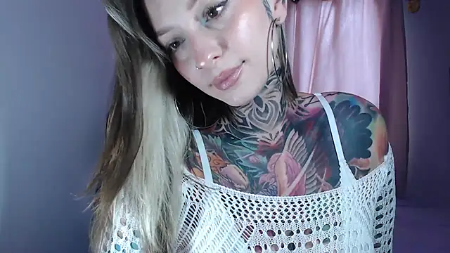 Snapshot of agatha_ink3 chatting on February 21, 2025, 8:05 pm agatha ink3 online show from February 21, 2025, 8:05 pm