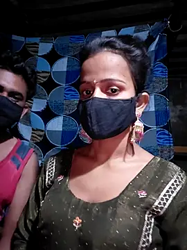 Snapshot of Fullyloadedvid chatting on December 17, 2025, 3:50 pm Fullyloadedvid online show from December 17, 2025, 3:50 pm