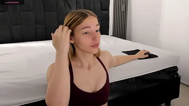 WhiteSun 01 online show from November 17, 2025, 12:20 pm