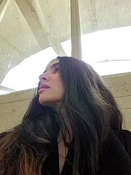 Sam Sara online show from April 11, 2026, 8:01 pm