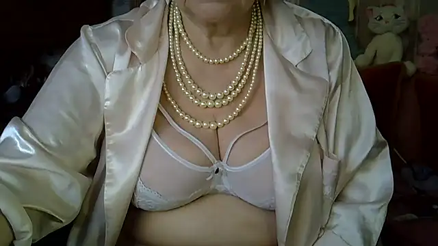 SweetCherry27 online show from March 16, 2026, 5:44 am