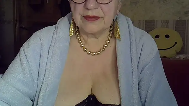 SweetCherry27 online show from April 18, 2026, 4:09 pm