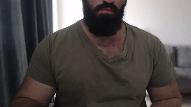 hugemachohandsome online show from November 1, 2025, 8:30 am