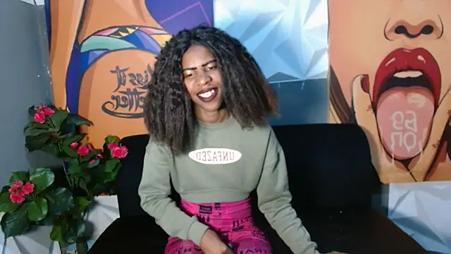 Snapshot of Ebonystormxxx chatting on October 4, 2025, 1:23 pm Ebonystormxxx online show from October 4, 2025, 1:23 pm