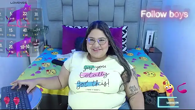 evelin zaens online show from December 1, 2025, 4:13 am