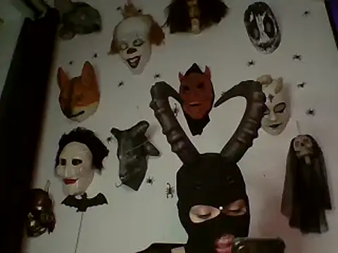 Snapshot of FeticheMacabre chatting on February 14, 2025, 1:13 am FeticheMacabre online show from February 14, 2025, 1:13 am