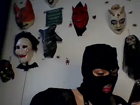 Snapshot of FeticheMacabre chatting on December 9, 2024, 9:26 pm FeticheMacabre online show from December 9, 2024, 9:26 pm