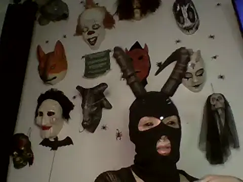 Snapshot of FeticheMacabre chatting on February 5, 2025, 12:42 am FeticheMacabre online show from February 5, 2025, 12:42 am