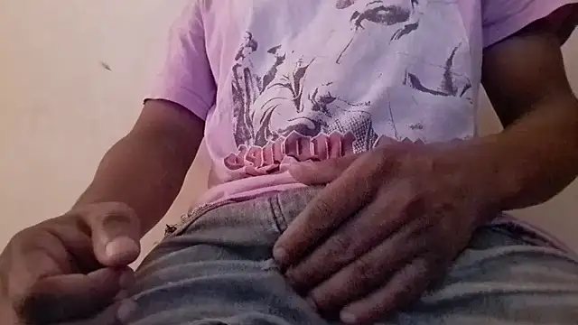 Snapshot of royblackbigpvt chatting on September 26, 2025, 5:31 pm royblackbigpvt online show from September 26, 2025, 5:31 pm