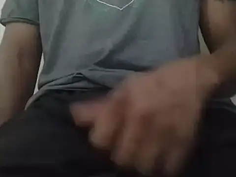 Snapshot of royblackbigpvt chatting on March 4, 2025, 7:32 pm royblackbigpvt online show from March 4, 2025, 7:32 pm