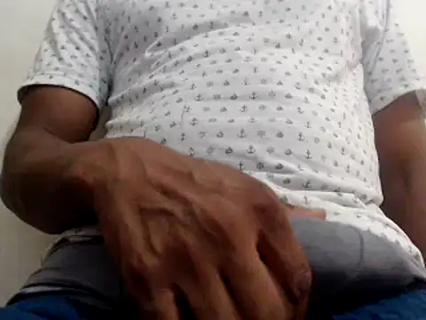 Snapshot of royblackbigpvt chatting on March 12, 2025, 9:24 pm royblackbigpvt online show from March 12, 2025, 9:24 pm