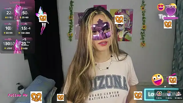 Snapshot of Alice_bloom_ chatting on October 11, 2025, 4:35 am Alice bloom online show from October 11, 2025, 4:35 am