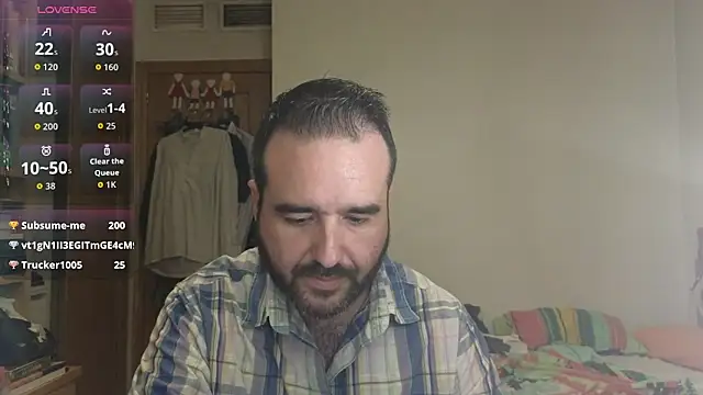 curiosillo83 online show from October 12, 2025, 4:30 pm