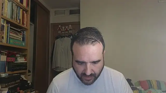 curiosillo83 online show from October 11, 2025, 4:08 pm