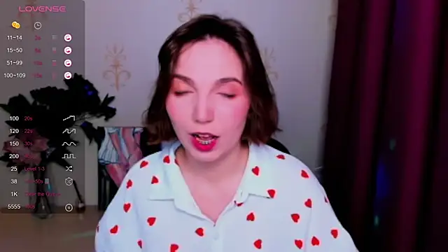 KindHazelHere  online show from October 10, 2025, 8:15 am