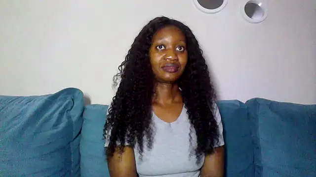 Snapshot of Hardnipples8 chatting on November 2, 2025, 11:43 pm Hardnipples8 online show from November 2, 2025, 11:43 pm