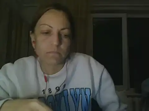 Snapshot of ShawnaAdams chatting on March 21, 2025, 5:12 pm ShawnaAdams online show from March 21, 2025, 5:12 pm