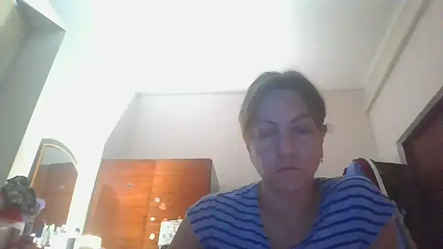 Snapshot of ShawnaAdams chatting on September 9, 2025, 5:22 pm ShawnaAdams online show from September 9, 2025, 5:22 pm