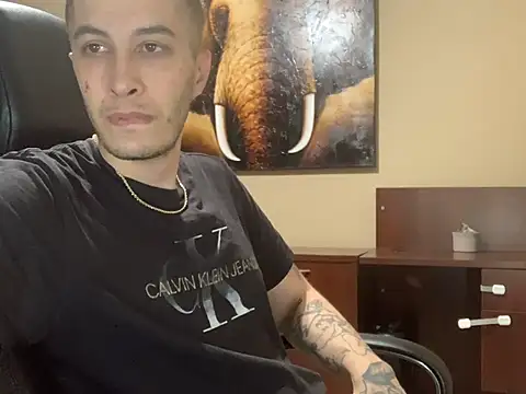 Snapshot of Bwcjoshbanks chatting on July 9, 2026, 2:23 am Bwcjoshbanks online show from July 9, 2026, 2:23 am