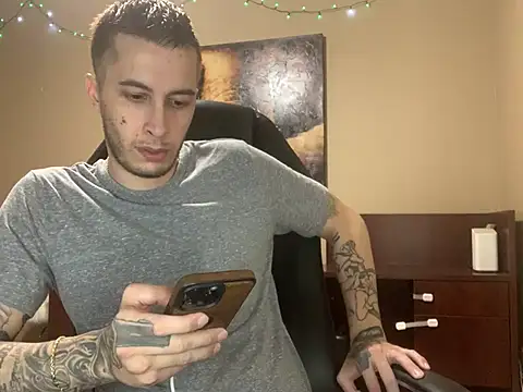 Snapshot of Bwcjoshbanks chatting on July 11, 2026, 9:26 pm Bwcjoshbanks online show from July 11, 2026, 9:26 pm