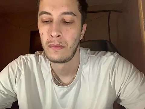 Snapshot of Bwcjoshbanks chatting on June 2, 2026, 3:06 am Bwcjoshbanks online show from June 2, 2026, 3:06 am
