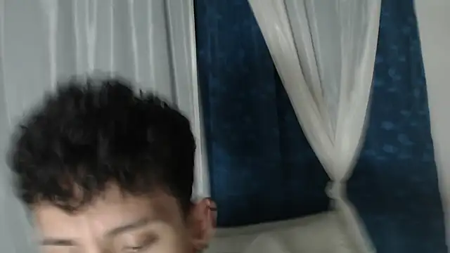 Snapshot of stevenSEX123 chatting on November 25, 2025, 4:46 am stevenSEX123 online show from November 25, 2025, 4:46 am