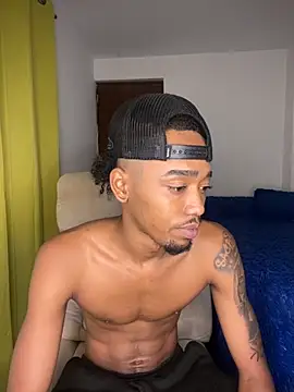 matatanlove online show from November 13, 2025, 5:44 am