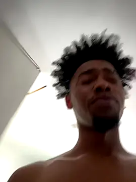 matatanlove online show from December 3, 2025, 5:56 pm