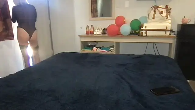 TiffaneyLove online show from March 21, 2026, 9:08 pm