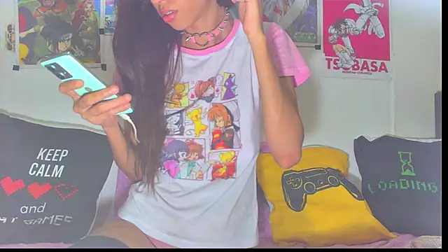 Snapshot of ArtemisChan chatting on June 13, 2026, 9:57 pm ArtemisChan online show from June 13, 2026, 9:57 pm