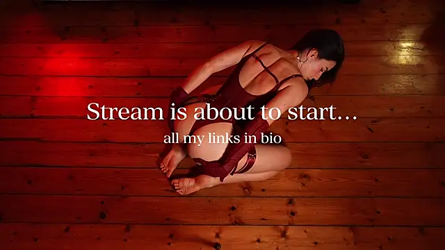 denise sweetbunny online show from June 27, 2026, 4:13 pm
