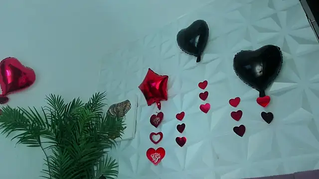 Hellen Sky online show from April 10, 2026, 7:10 pm